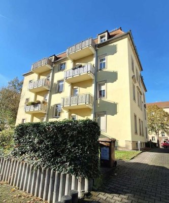 Helle, sehr gepflegte 3,5 Raum Terrassen-Maisonette Wohnung mit 2 Bädern in DD Löbtau