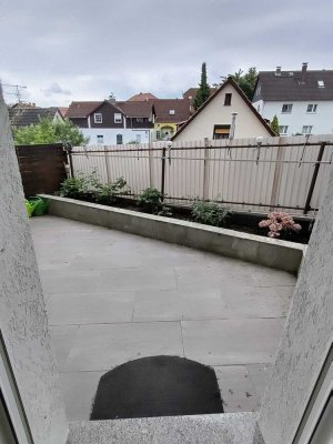 Exklusive 3-Zimmer-Erdgeschosswohnung mit Einbauküche in Sulzbach