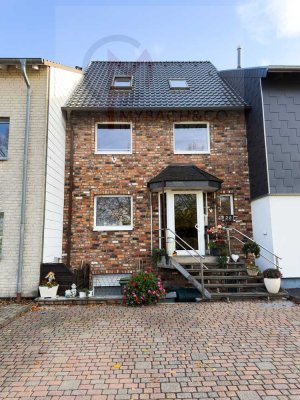 Top gepflegtes Einfamilienhaus mit Wintergarten & gepflegtem Garten!