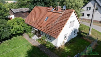 Einfamilienhaus mit Scheune und Weide - für den Käufer provisionsfrei