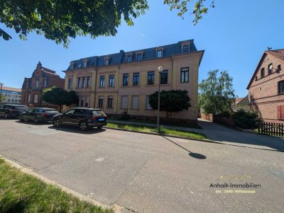 4-Raumwohnung im Erdgeschoss, zentral und doch ruhig gelegen