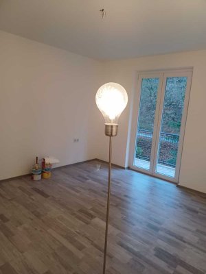 Erstbezug nach Sanierung: 2-Zi.-Wohnung mit Balkon in Aalen