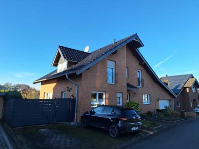 Geschmackvolle 3-Raum-Wohnung in Hennef (Sieg)