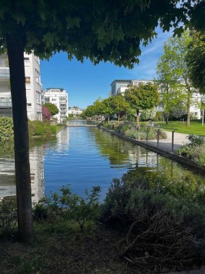 Vollmöblierte Erdgeschosswohnung in der Wohnoase im Regensburger Westen zu vermieten