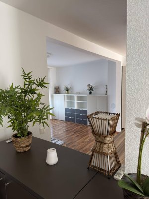 Moderne 3-Zimmer-Terrassenwohnung mit hochwertiger Wohnküche in 1110 Wien
