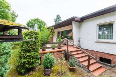 Heute kaufen, für später planen - Gepflegter Bungalow in Babelsberg mit Wohnnutzfläche im Souterrain