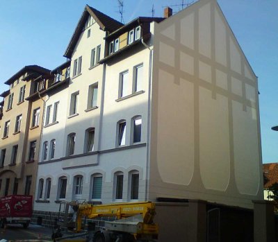Modernisierte 2-Raum-Wohnung mit Balkon und Einbauküche in Hildesheim