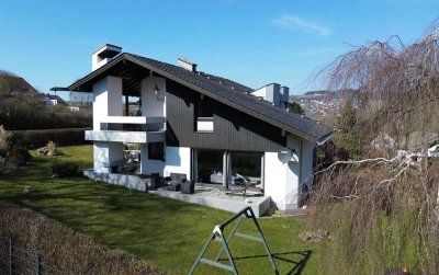 Architektenhaus in Niederprüm zu verkaufen