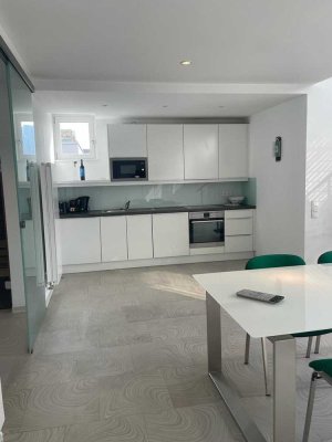 Wohnen auf Zeit "Vollmöblierte Maisonette mit Sauna Nähe Europaviertel "