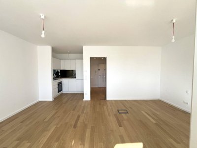 ERSTBEZUG nach Sanierung! Modernes Innenstadtappartement mit Freifläche in 1010 Wien