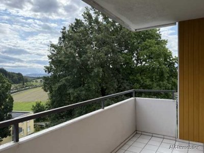 Helle, sonnige 2-Zimmer-ETW mit Balkon am Schatzberg in Überlingen!
