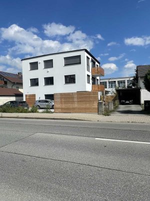 Erstbezug mit Balkon: Exklusive 3-Zimmer-Wohnung mit gehobener Innenausstattung in Rosenheim