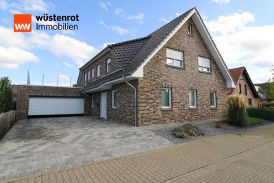 Luxus pur! Großzügiges Ein- bis Zweifamilienhaus in Top Lage von Quernheim