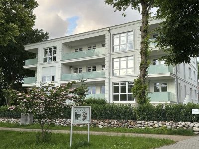 Neubau-Erstbezug: 3-Zimmer-Hochparterre-Whng. mit Balkon, Garten und EBK in Glinde