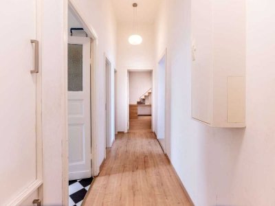3 bis 4 Zimmer-Wohnung im Erdgeschoss eines gepflegten Mehrfamilienhauses in Berlin-Wilmersdorf