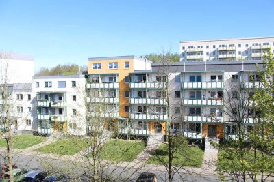 Schnell zugreifen! Charmante 3-Raum-Wohnung mit moderner Ausstattung und Balkon im Erdgeschoss