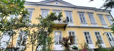 HISTORISCHE SOMMERRESIDENZ AM RANDE DES WIENERWALDS