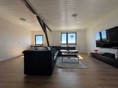 Möblierte 3ZKB Wohnung mit schöner Küche