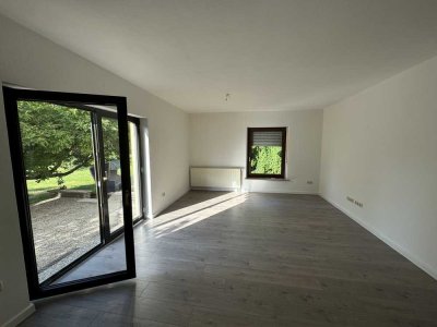 Helle 3-Zimmer-Wohnung mit Einbauküche und großem Garten in Altdorf bei Nürnberg