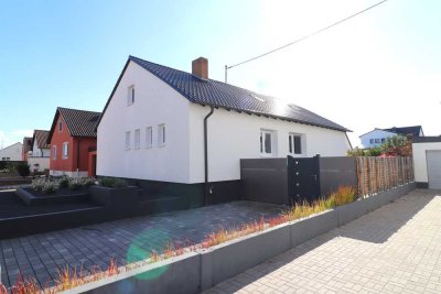 Dorfidylle und moderne Effizienz im perfekten Einklang – Freistehendes EFH mit Garten, Garage & SPs