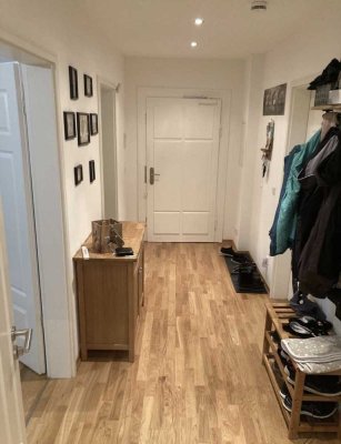 ++ BEZUGSFREI AB 01.07.26 // Charmante 3-Zimmer Wohnung // Aufzug // Balkon ++