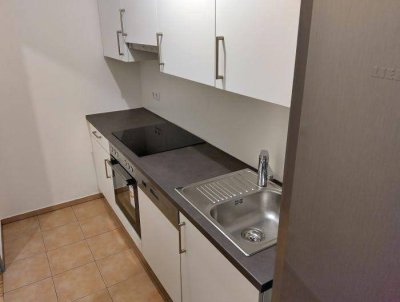 Neuwertiger 1 ZIMMER-NEUBAU + extra Küche möbliert + Bad mit Wanne + extra WC + Lift!