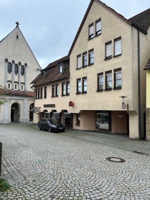 Schöne Dachgeschoss-Wohnung im Herzen von Rechberghausen
