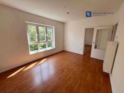 Wohnen in City-Nähe - Hell und geräumig mit EBK!