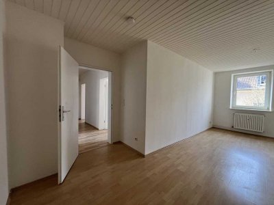 Helle 3,5-Zimmer-Wohnung, frei ab sofort