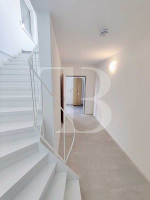 Helle großzügige 2-Zimmerwohnung im Loftstil