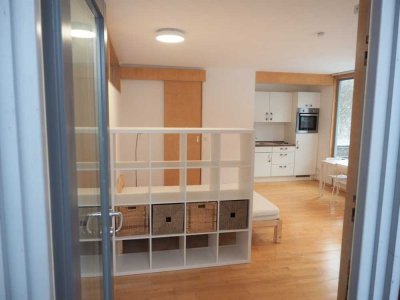 Sonniges, neu möbliertes 1-Zimmer-Apartment am Unteren Kuhberg