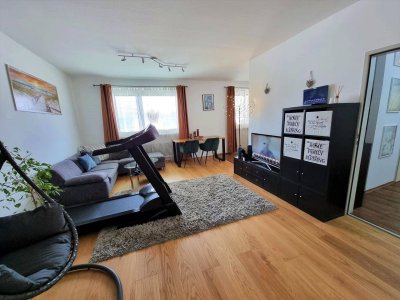 Helle 2-Zimmer-Wohnung mit Balkon im Herzen von Leonding
