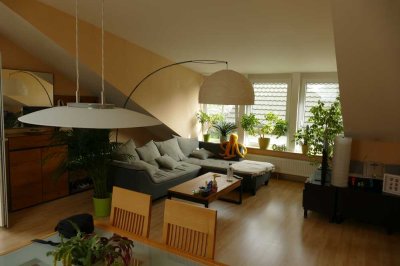 Exklusive 2,5-Zimmer-DG-Wohnung in Viernheim