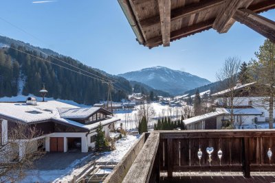 Sonniges Grundstück mit Altbestand in ruhiger Lage ( 05405 )