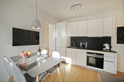 Exklusiv möblierte Dachterrassenwohnung, 2 Zimmer in Isar-Nähe, ab 01.01.2026