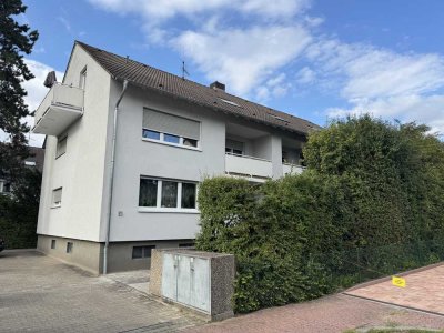 gepflegte 3-Zimmer-Wohnung Dachgeschoss in Mainz-Bretzenheim mit Einbauküche