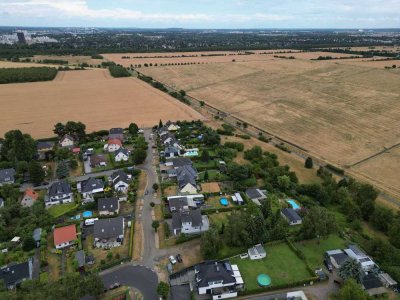 Großzügiges Einfamilienhaus mit sonnigem Garten und viel Platz für die Familie