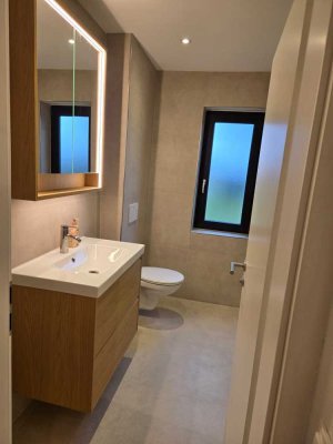 3 Zimmerwohnung 90m², 2x Balkon und Garage