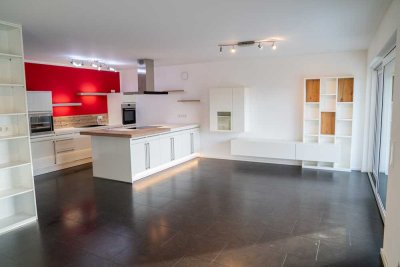 Moderne Erdgeschosswohnung mit Garten in Ingolstadt-Haunwöhr