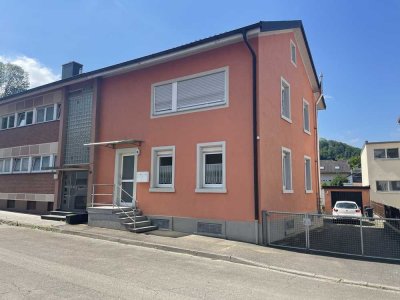 Ruhig gelegene 3-Zimmer Wohnung mit Einbauküche und Gartenbenutzung