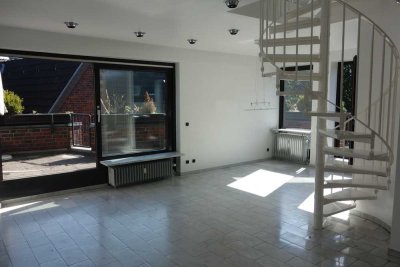 Moderne 2-Zimmer Maisonette-Wohnung mit Balkon in Gladbach