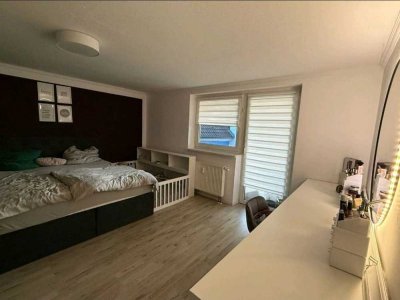 Sonnige Landhaus-Wohnung in ruhiger Lage – Regnitzlosau