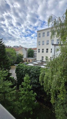 Charmante 2-Zimmer-Wohnung mit Balkon in Hofausrichtung - 3.Stock OHNE Lift