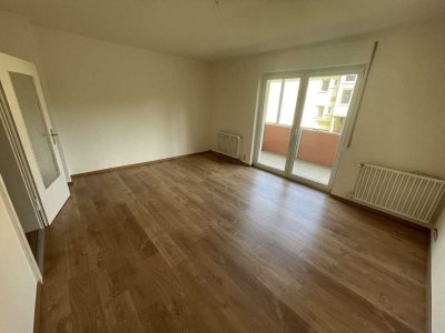 renovierte 3-Zi-Whg. in ruhiger Lage in Neuendettelsau