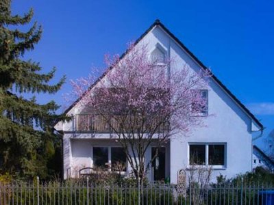 Wohlfühlwohnung im Zweifamilienhaus