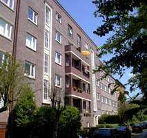 modernisierte 3 Zimmer mit Einbauküche in Barmbek