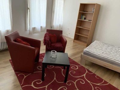 Einziehen und wohlfühlen – stilvoll möblierte Wohnung