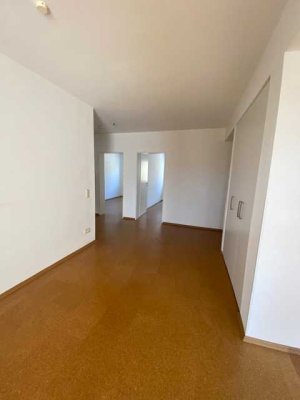 Großzügige 4-Zimmer-Wohnung in attraktiver Lage