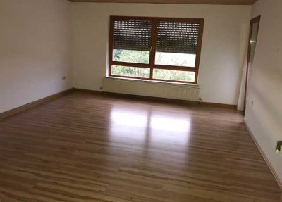 Sonnige, ruhige 3-Zimmer-Wohnung in Schwandorf