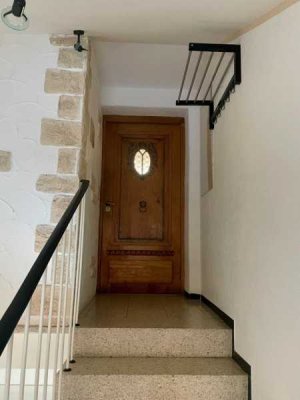 FÜR LIEBHABER!
INDIVIDUELLE - LICHTDURCHFLUTETE DACHGESCHOSS-ETW!
KAUFERING